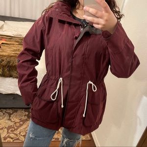 ABERCROMBIE Maroon Raincoat 🧥